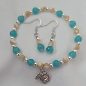 Chic Turquoise and Cream Beaded Bracelet Set
